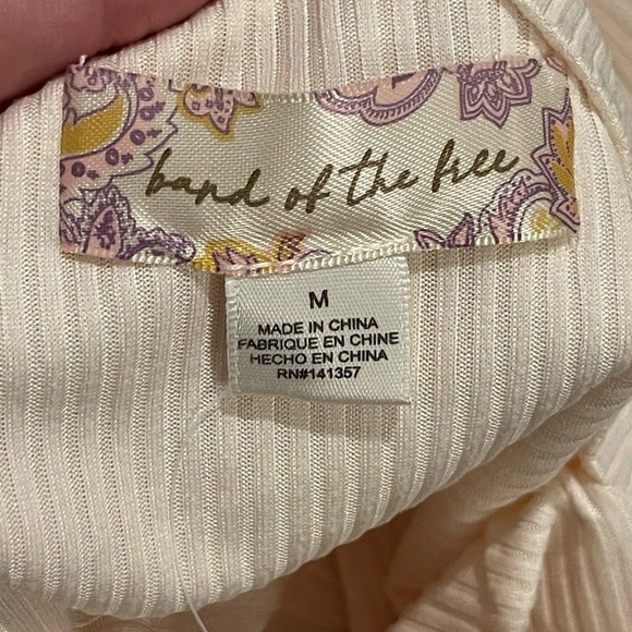 Band of the free nwt AVRIL Ivory MOCK NECK CROP TOP - Picture 5 of 11